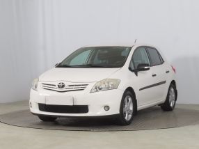Toyota Auris - 2011