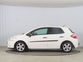 Toyota Auris - 2011