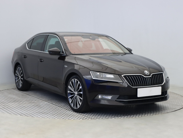 Škoda Superb 2015