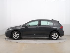 Volkswagen Golf - 2021