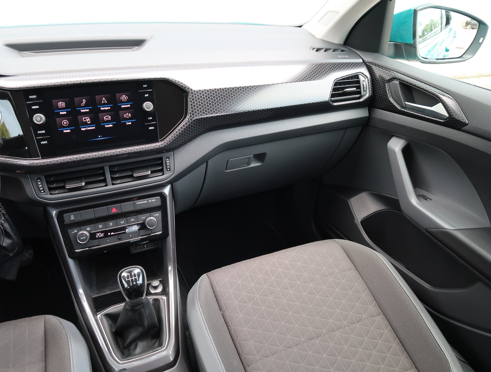 Volkswagen T-Cross - 2021