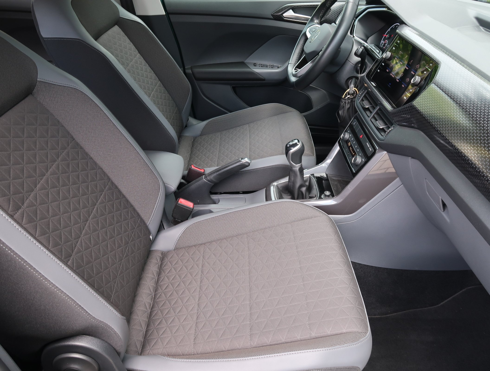 Volkswagen T-Cross - 2021