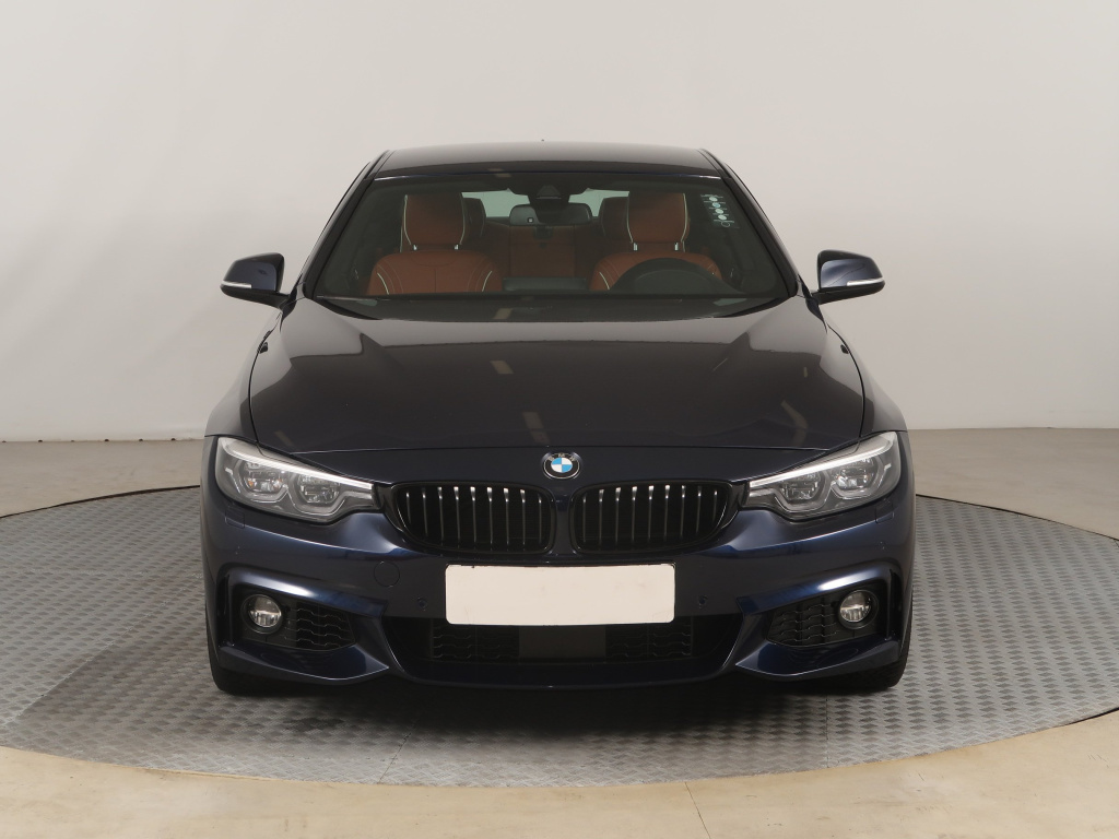 BMW 4