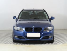 BMW 3 - 2010