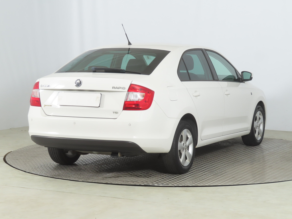 Škoda Rapid