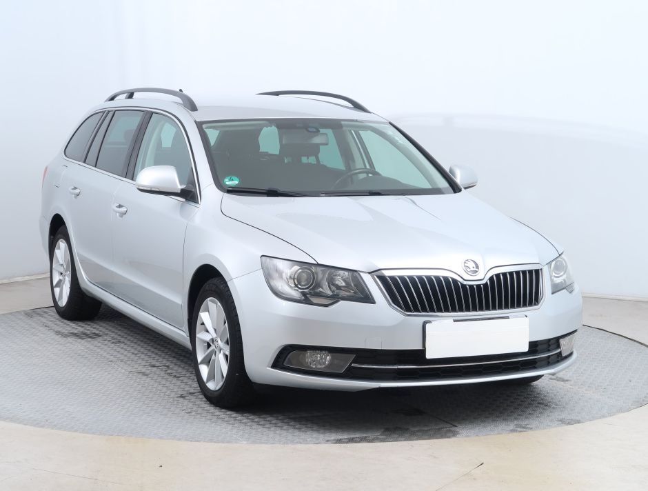 Skoda Superb - 2015