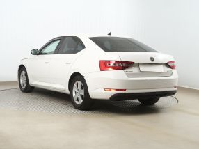 Skoda Superb - 2016