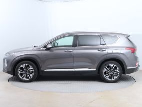 Hyundai Santa Fe - 2020