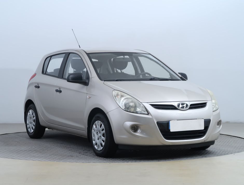 Hyundai i20 - 2010