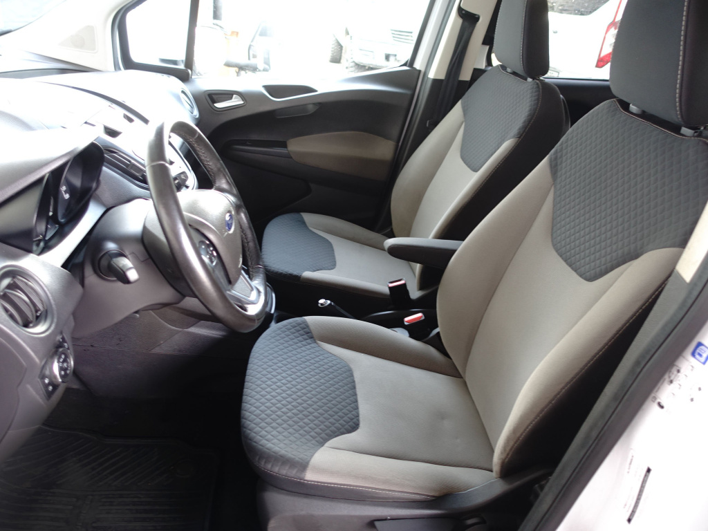Ford Tourneo Courier