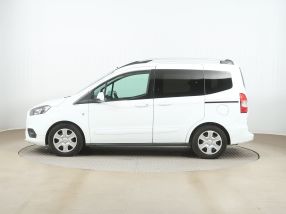 Ford Tourneo Courier - 2021