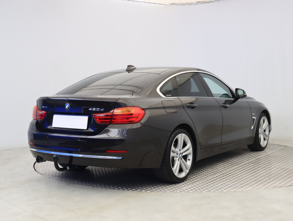BMW 4