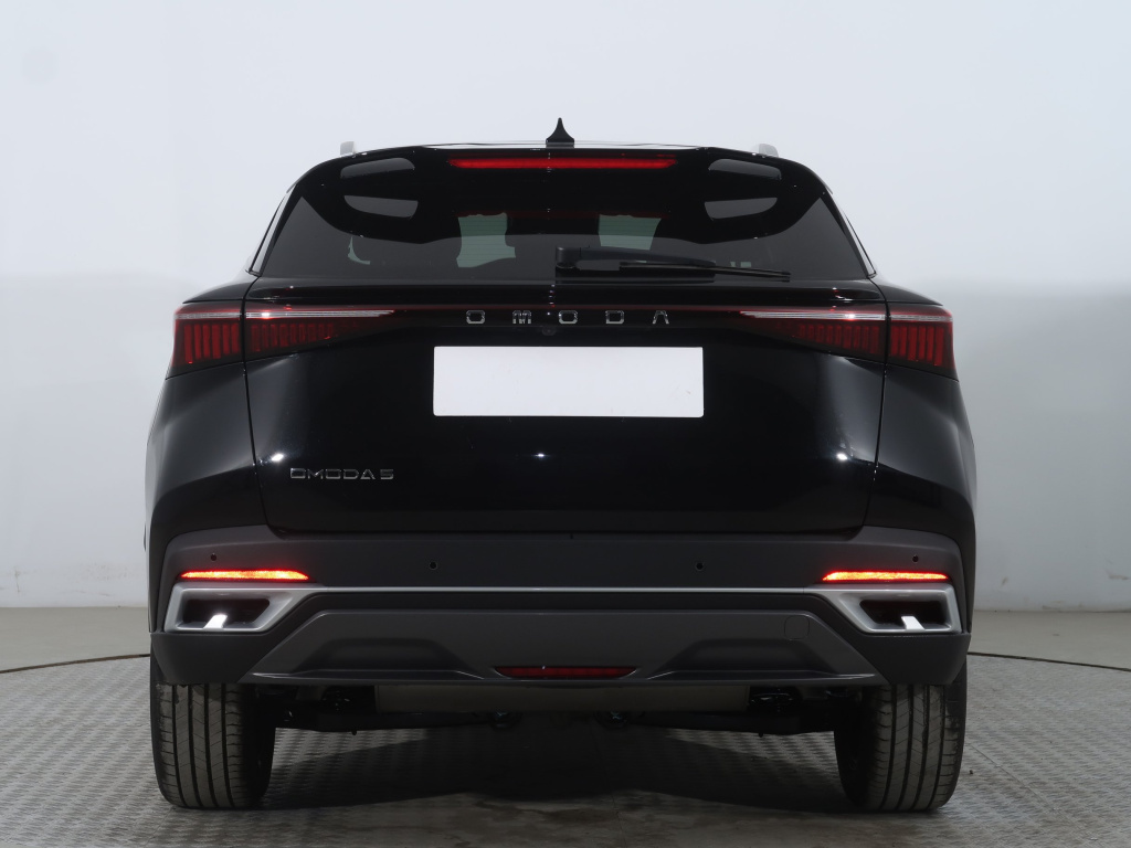 Omoda 5