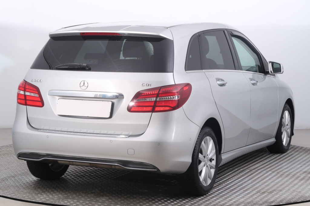 Mercedes-Benz B