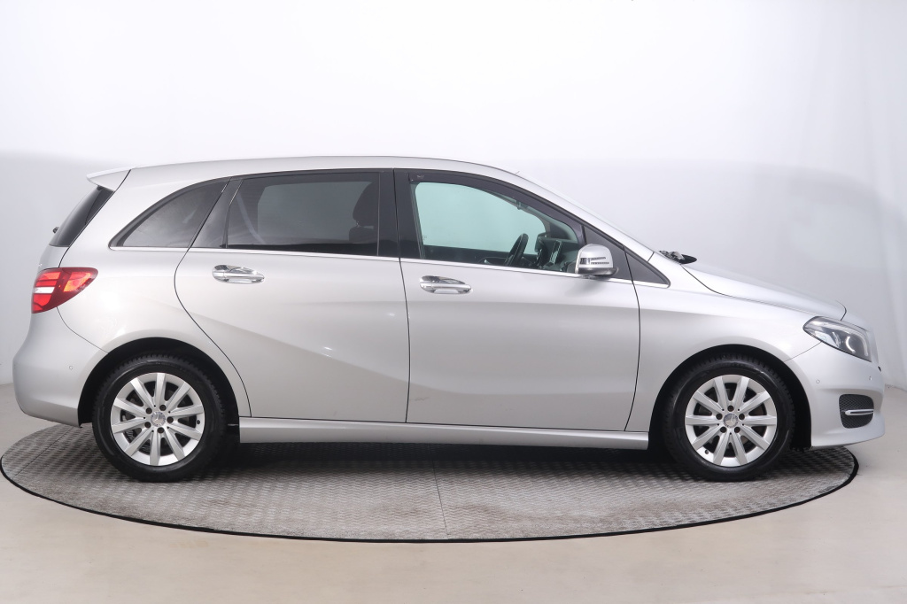 Mercedes-Benz B