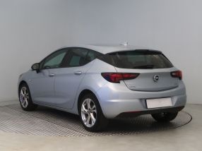 Opel Astra - 2017