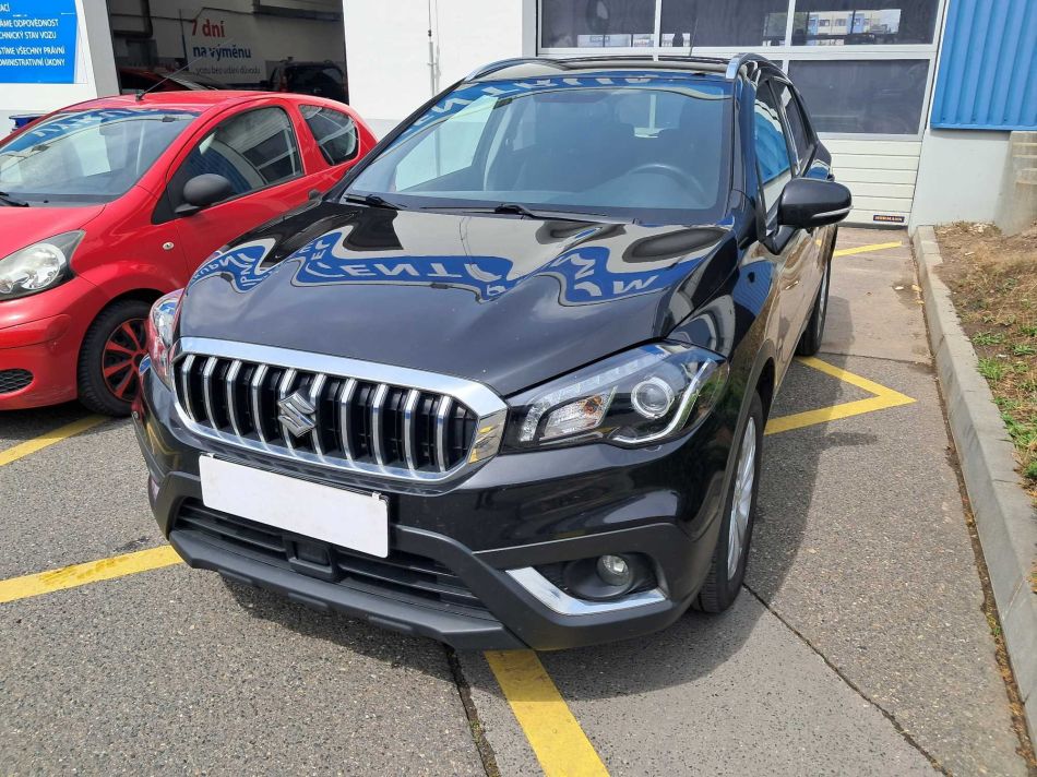 Suzuki SX4 S-Cross - 2020