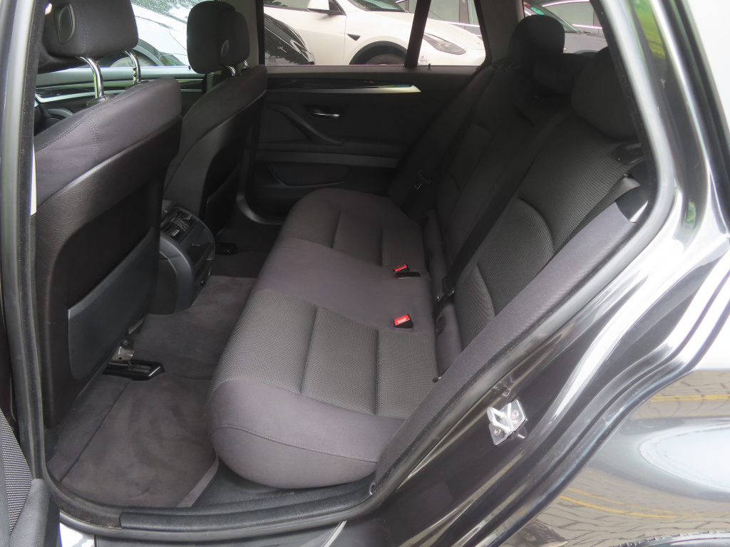 BMW 5