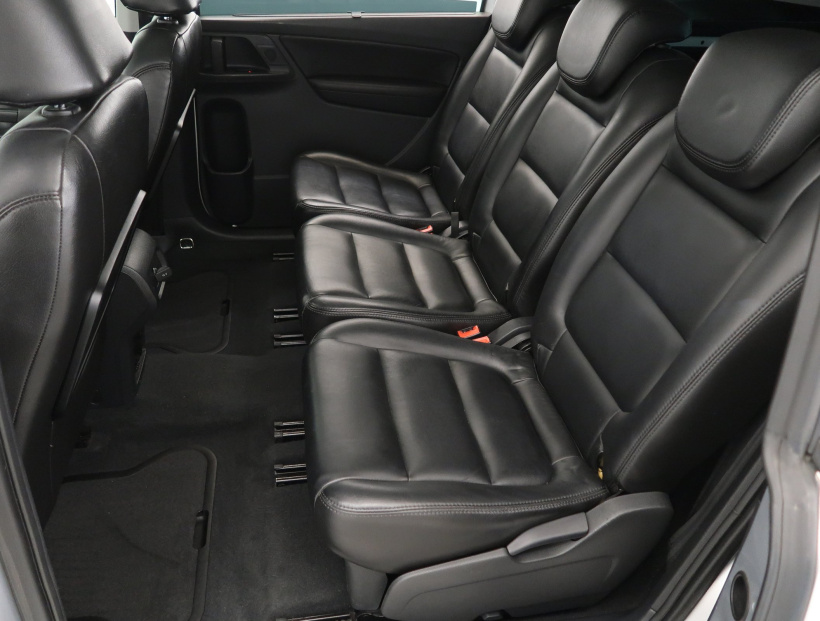 Seat Alhambra, 2010