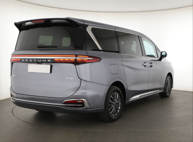 Bestune M9 - 2025