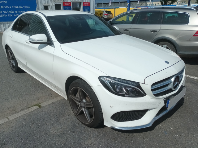 Mercedes-Benz C 2015