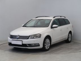 Volkswagen Passat - 2013