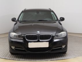 BMW 3 - 2012