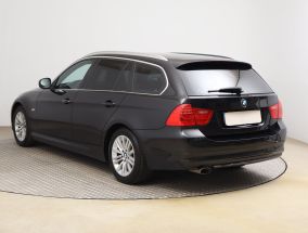 BMW 3 - 2012