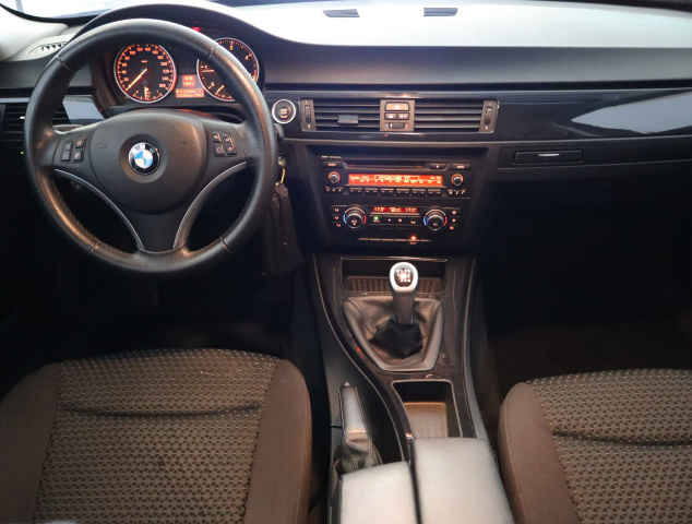 BMW 318 d