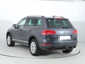 Volkswagen Touareg - 2012