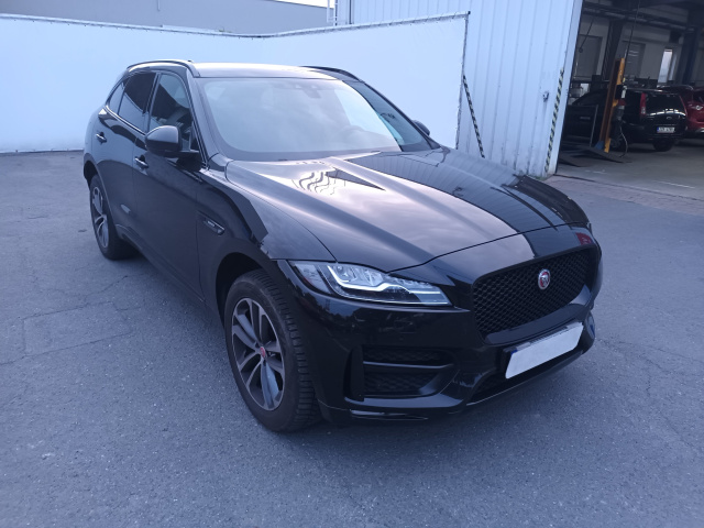 Jaguar F-Pace 2017