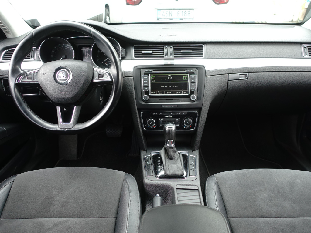 Škoda Superb