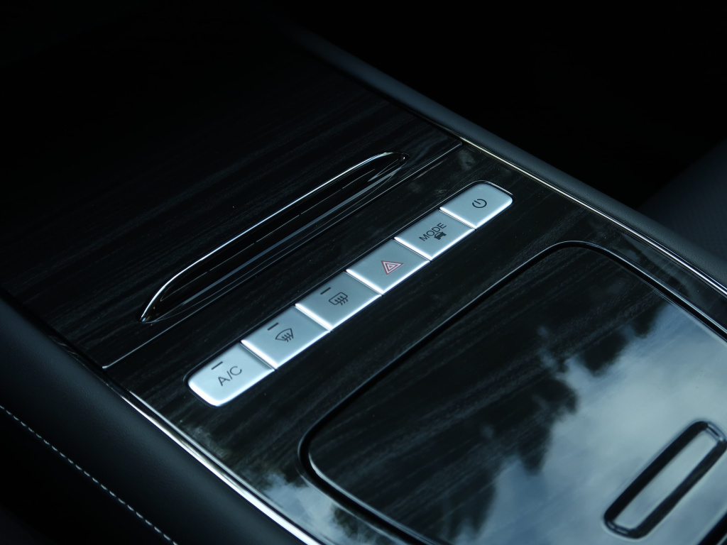 Omoda 5