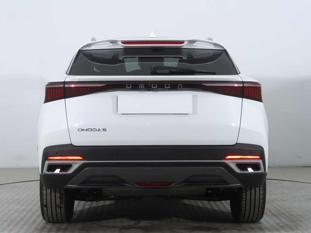 Omoda 5