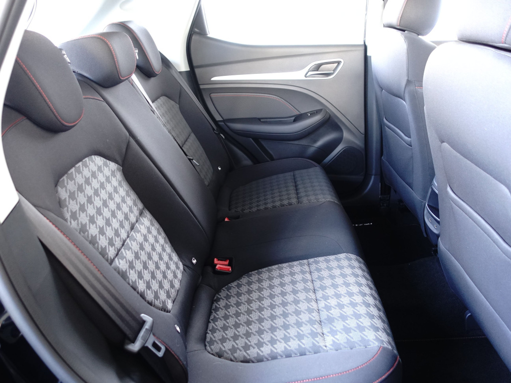 MG ZS SUV