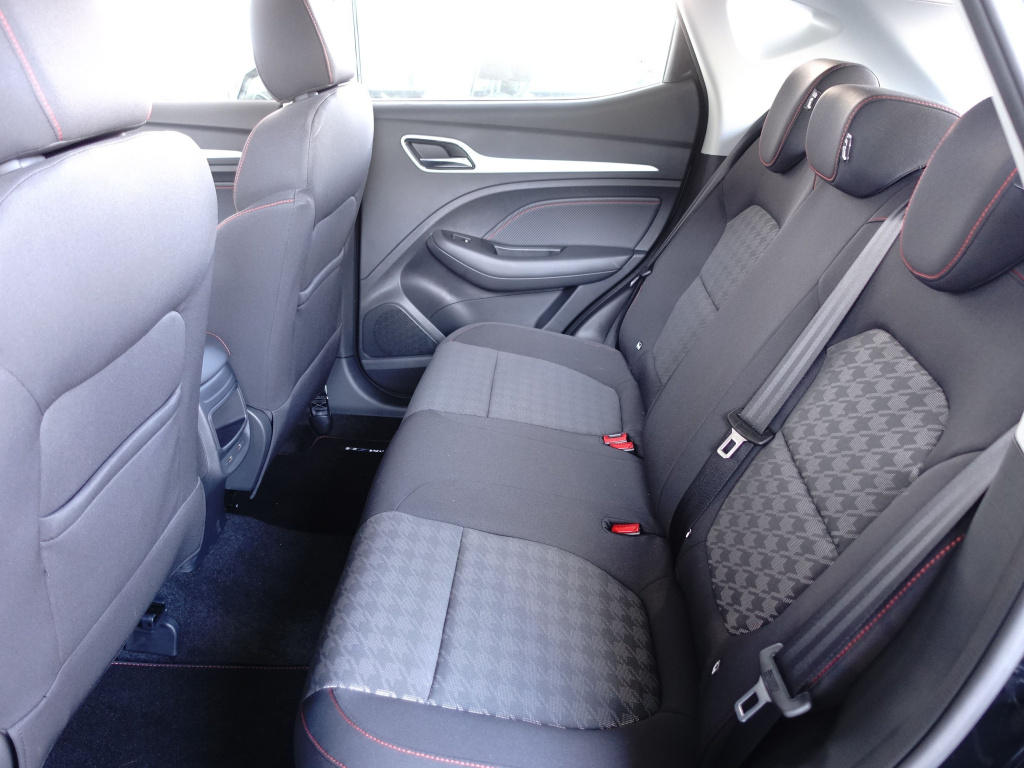 MG ZS SUV