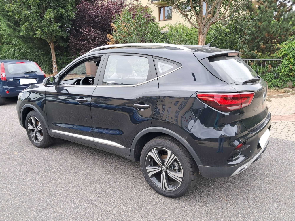 MG ZS SUV