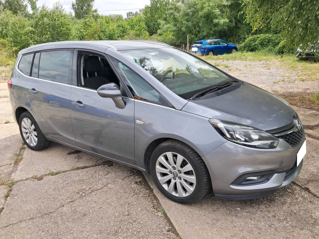 Opel Zafira 2017