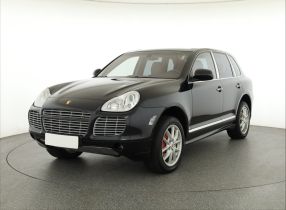 Porsche Cayenne - 2005