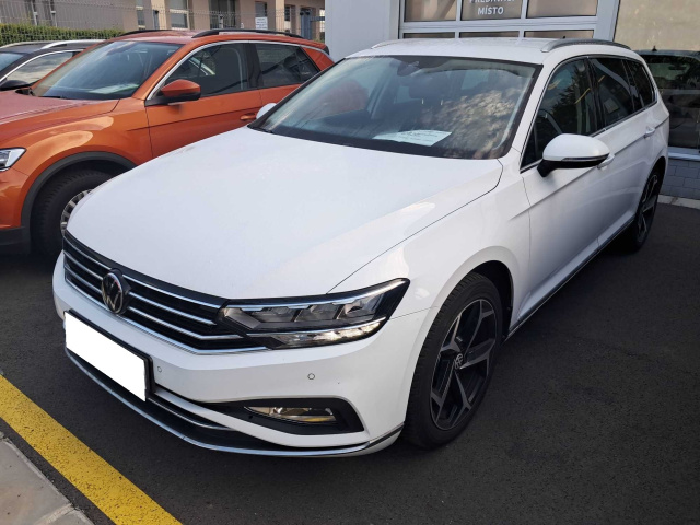 Volkswagen Passat 2021