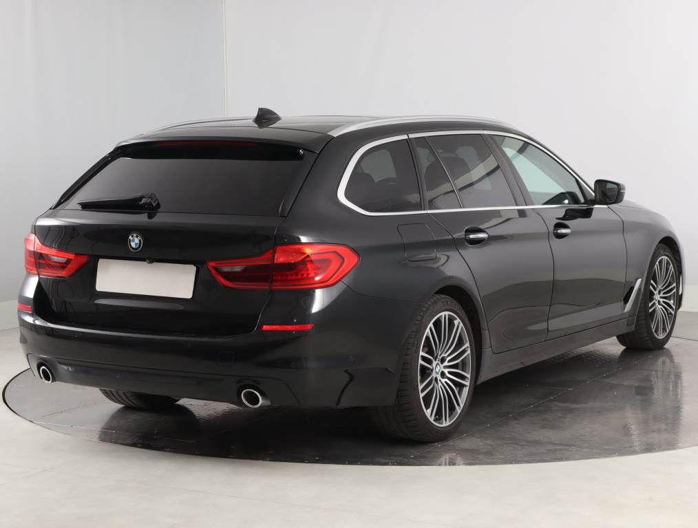 BMW 5