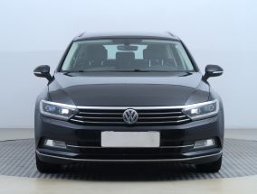 Volkswagen Passat - 2015