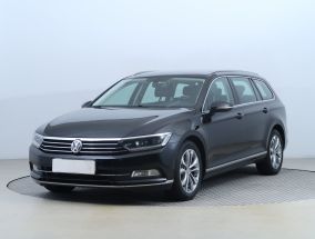 Volkswagen Passat - 2015