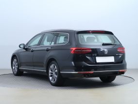 Volkswagen Passat - 2015