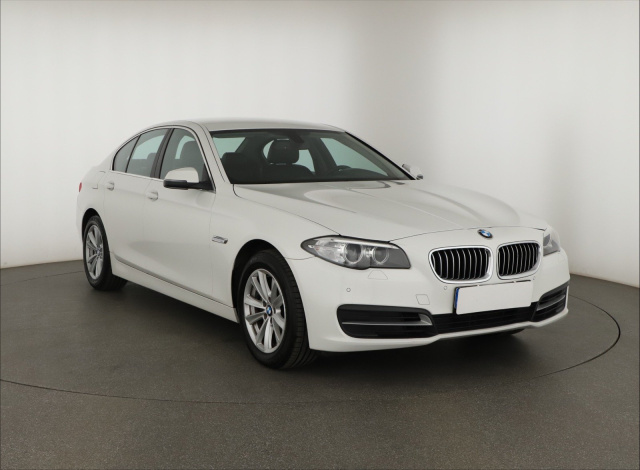 BMW 5 2016