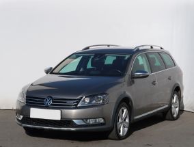 Volkswagen Passat - 2014