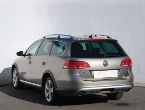 Volkswagen Passat - 2014