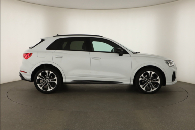 Audi Q3 - 2023