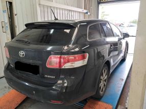 Toyota Avensis - 2010