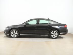 Volkswagen Passat - 2020